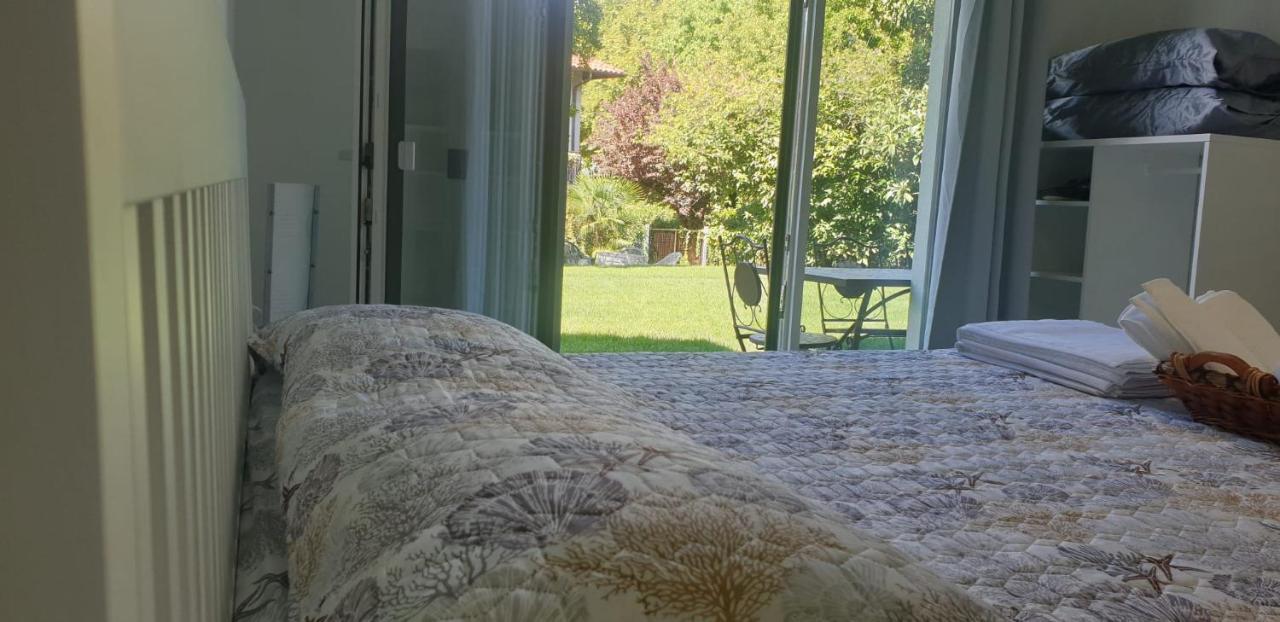 I Laghee Casette Breva E Tivano -Garden-Parking-Lake View - Bike Friendly Holiday House コーリコ エクステリア 写真