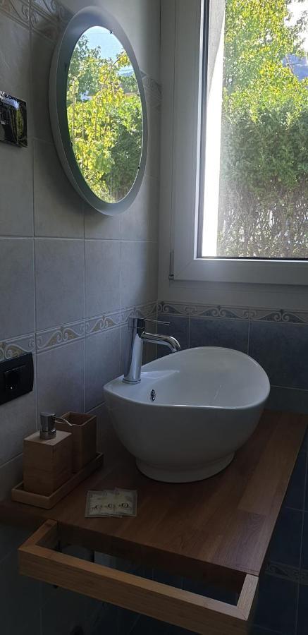 I Laghee Casette Breva E Tivano -Garden-Parking-Lake View - Bike Friendly Holiday House コーリコ エクステリア 写真